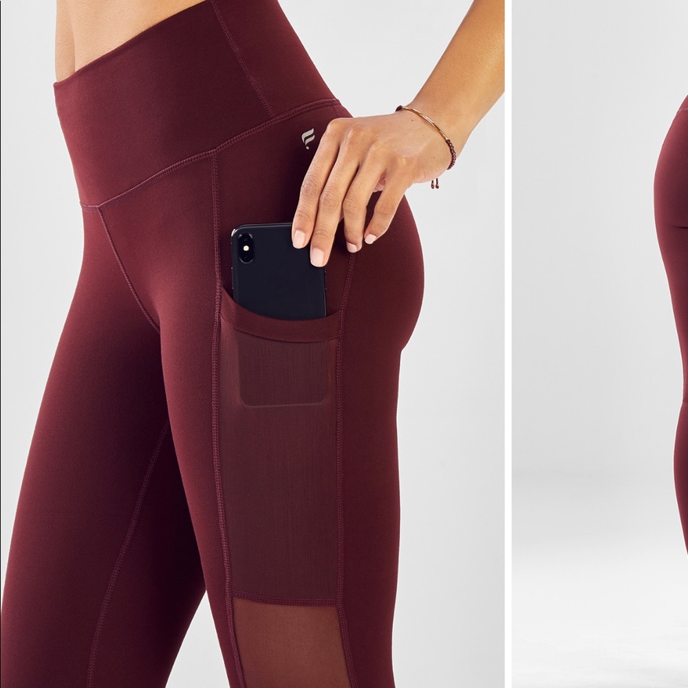 Small Fabletics leggings with pockets, mesh, high-waisted.
